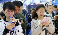 چینی‌ها 27 ساعت در هفته آنلاین هستند
